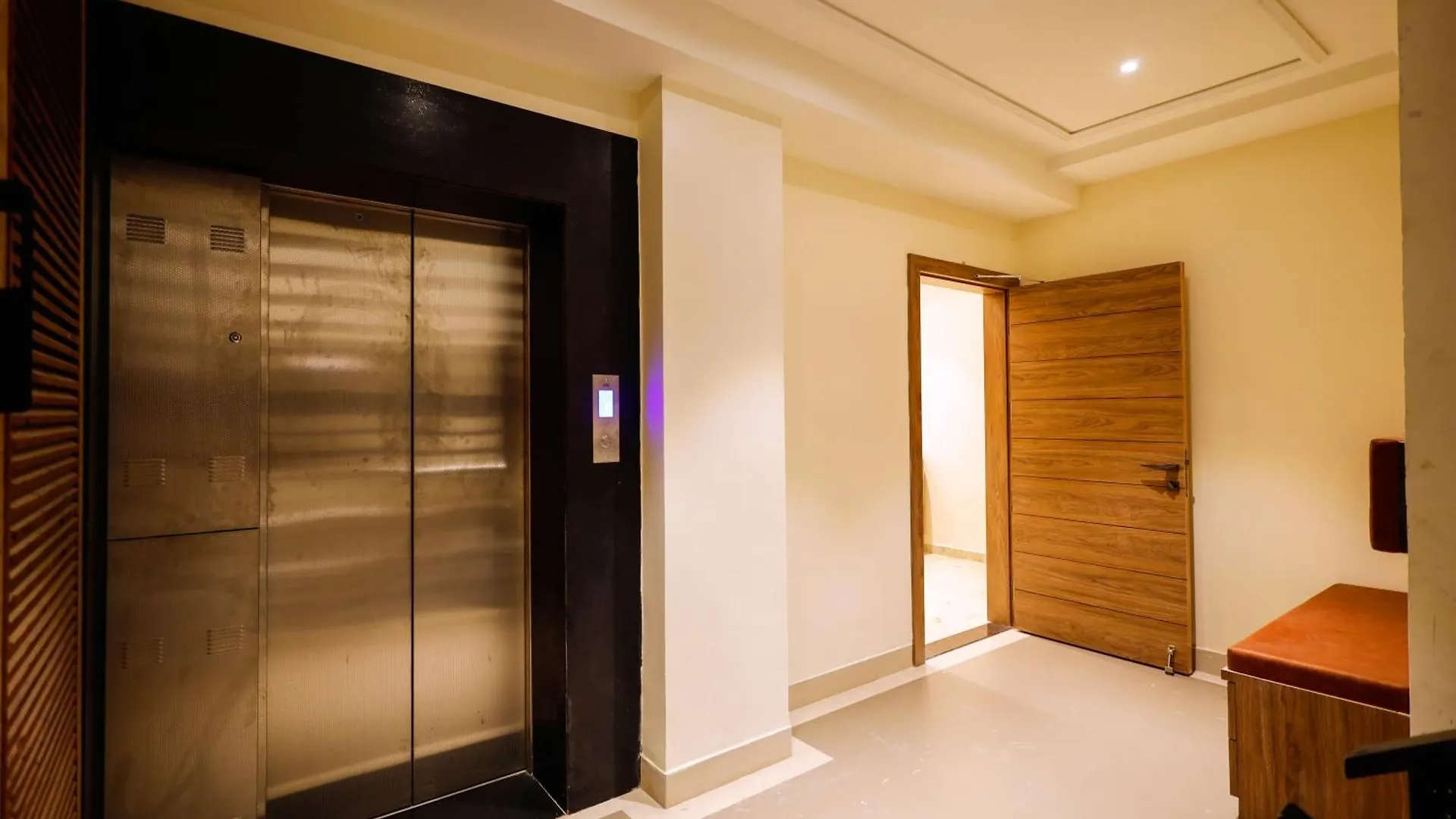 Myestay Elite The Ultimate Luxury Spacious Villa Benares