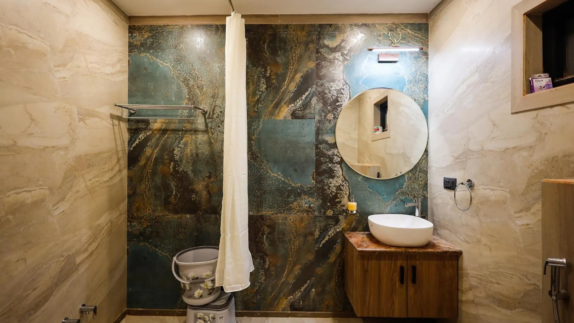 Myestay Elite The Ultimate Luxury Spacious Villa Benares 0*,  India
