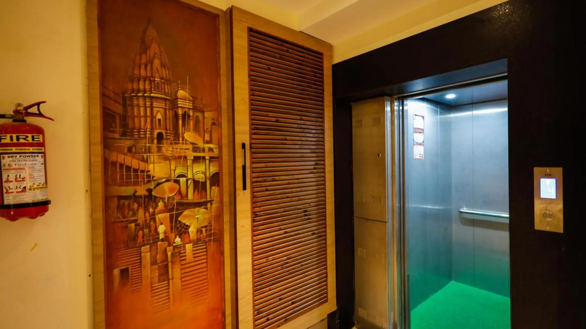 Myestay Elite The Ultimate Luxury Spacious Villa Benares