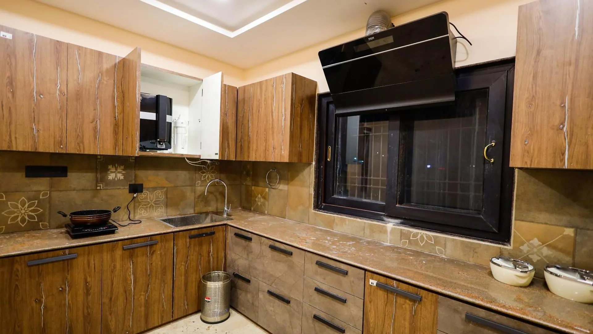 Myestay Elite The Ultimate Luxury Spacious Villa Benares