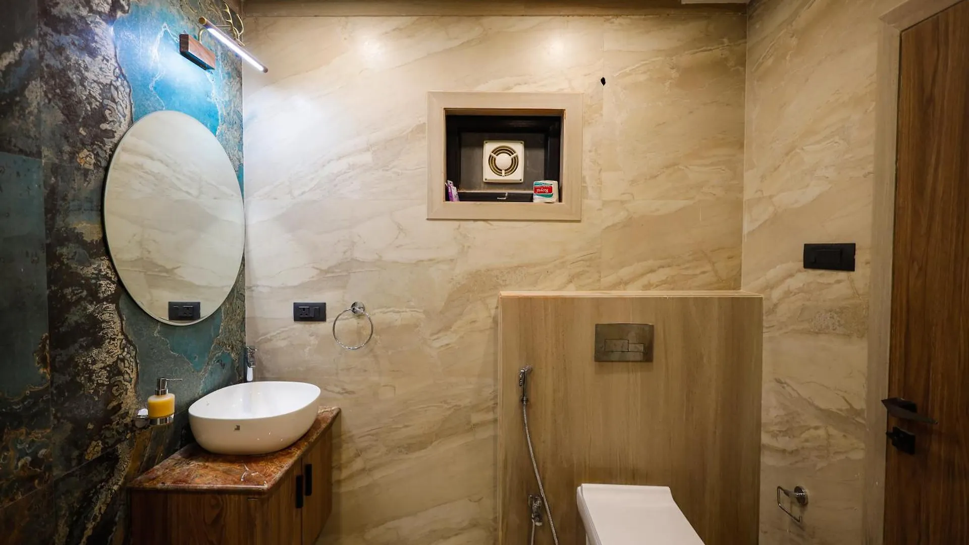 Myestay Elite The Ultimate Luxury Spacious Villa Benares