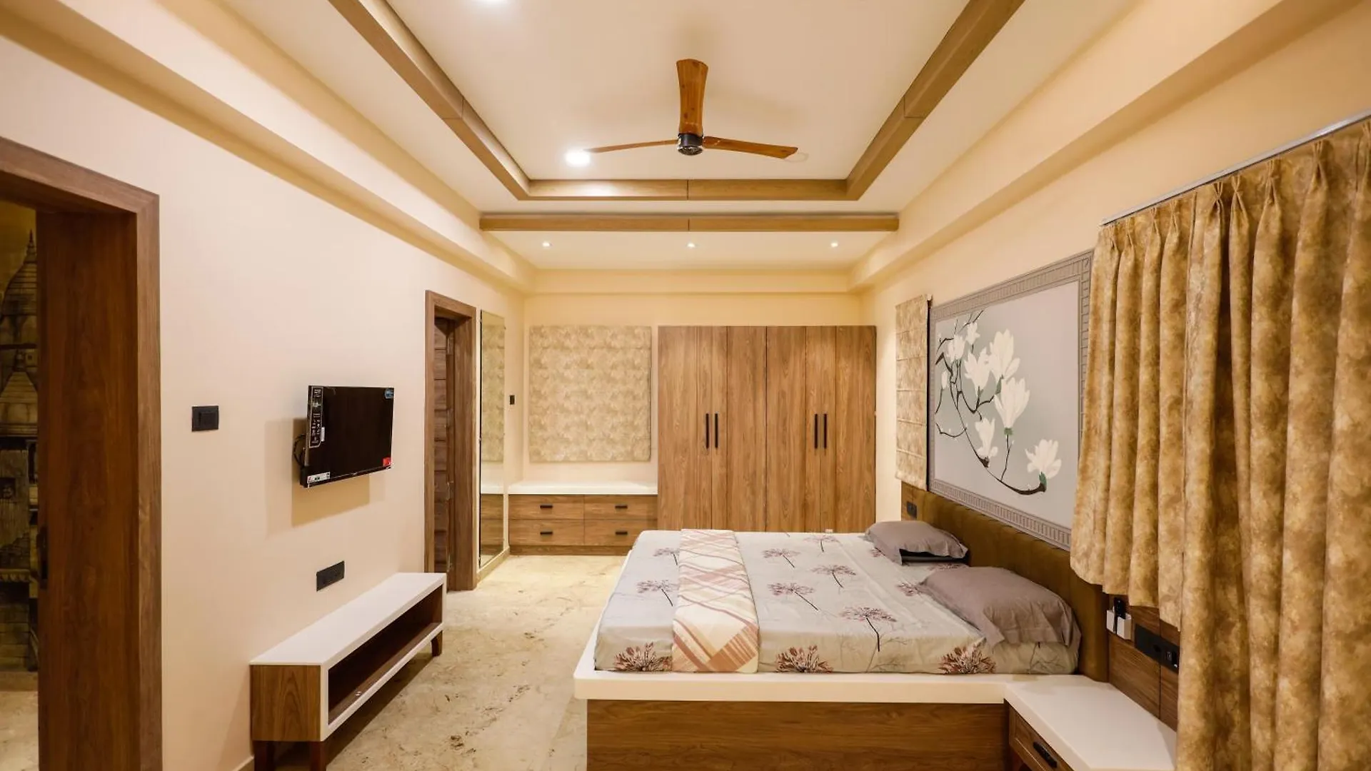 Myestay Elite The Ultimate Luxury Spacious Villa Benares